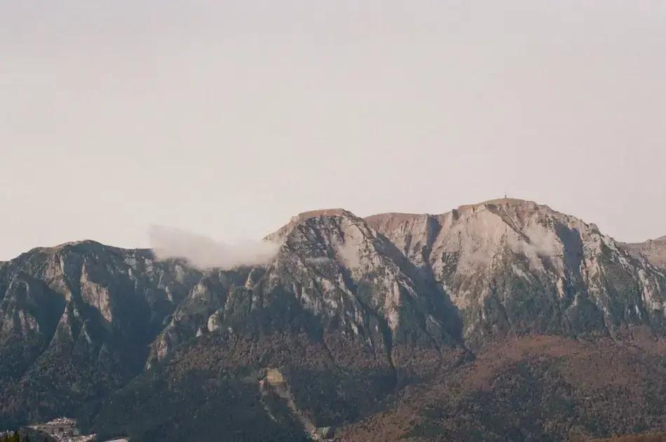 Evening routine: 5 steps to improve sleep and manifest dreams